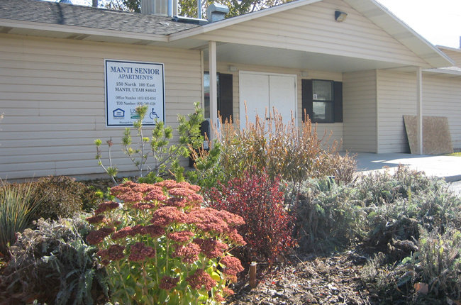 Manti Senior II Apartments - JL Gray